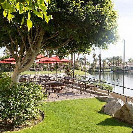 The Chateau at Lake La Quinta Bagian luar foto