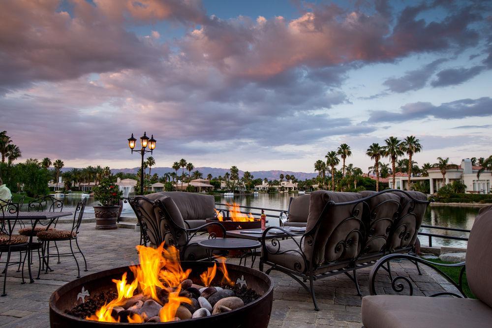 The Chateau at Lake La Quinta Bagian luar foto