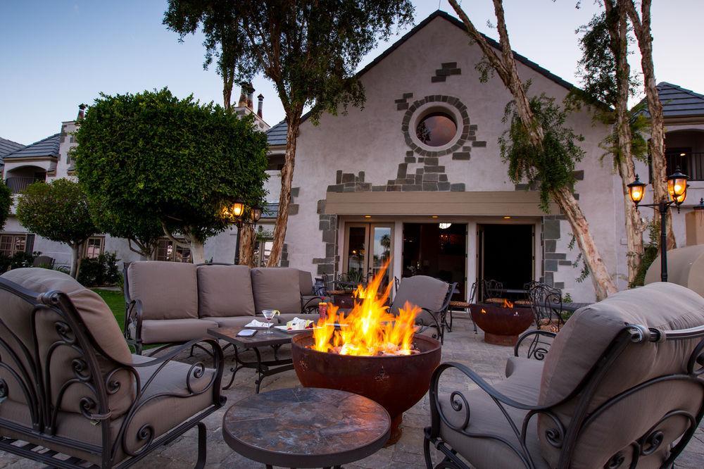 The Chateau at Lake La Quinta Bagian luar foto