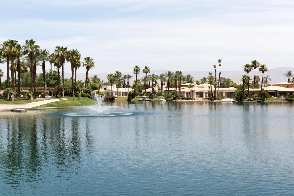 The Chateau at Lake La Quinta Bagian luar foto