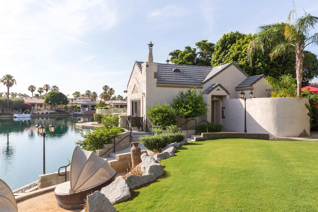 The Chateau at Lake La Quinta Bagian luar foto