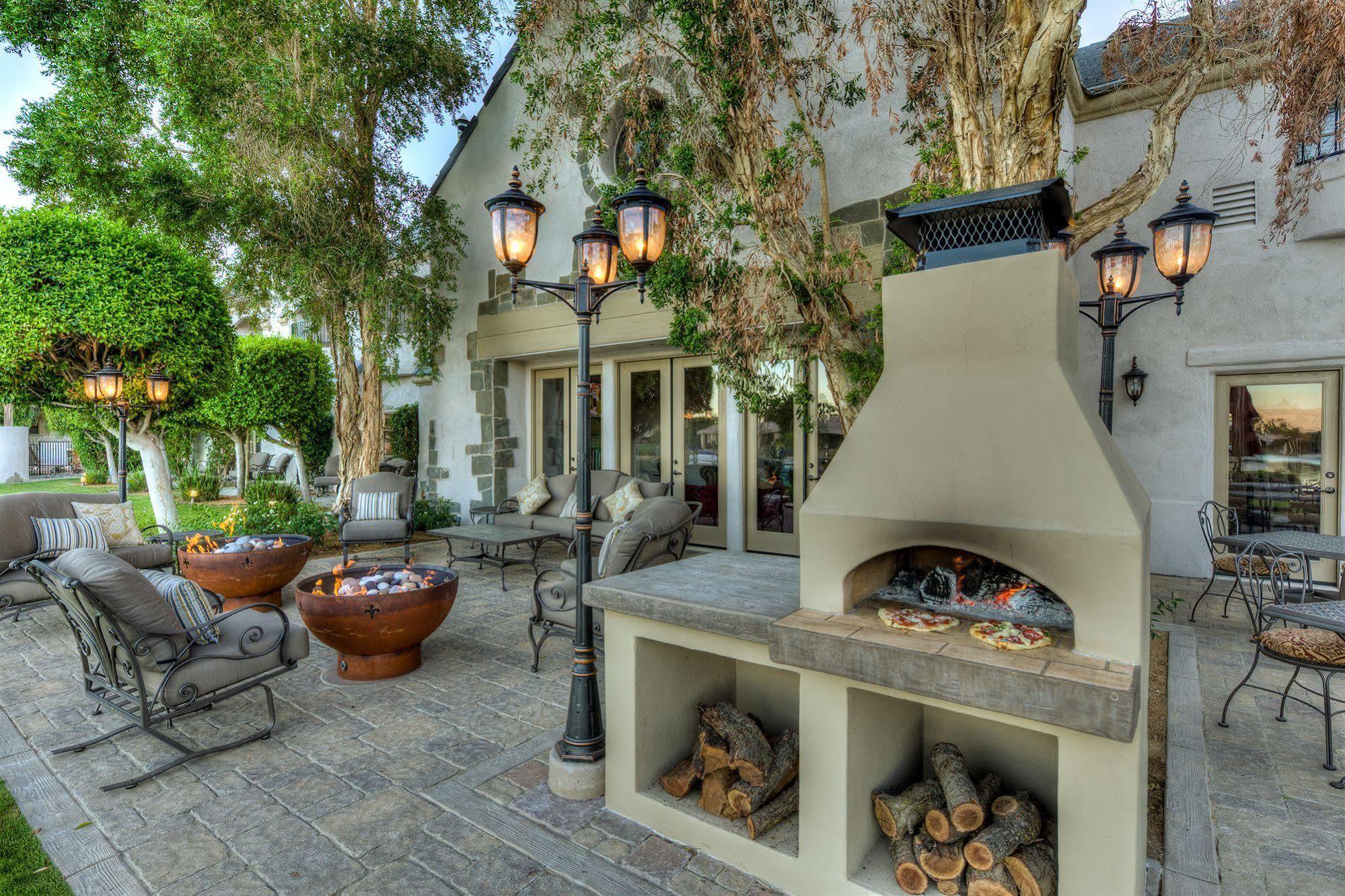 The Chateau at Lake La Quinta Bagian luar foto