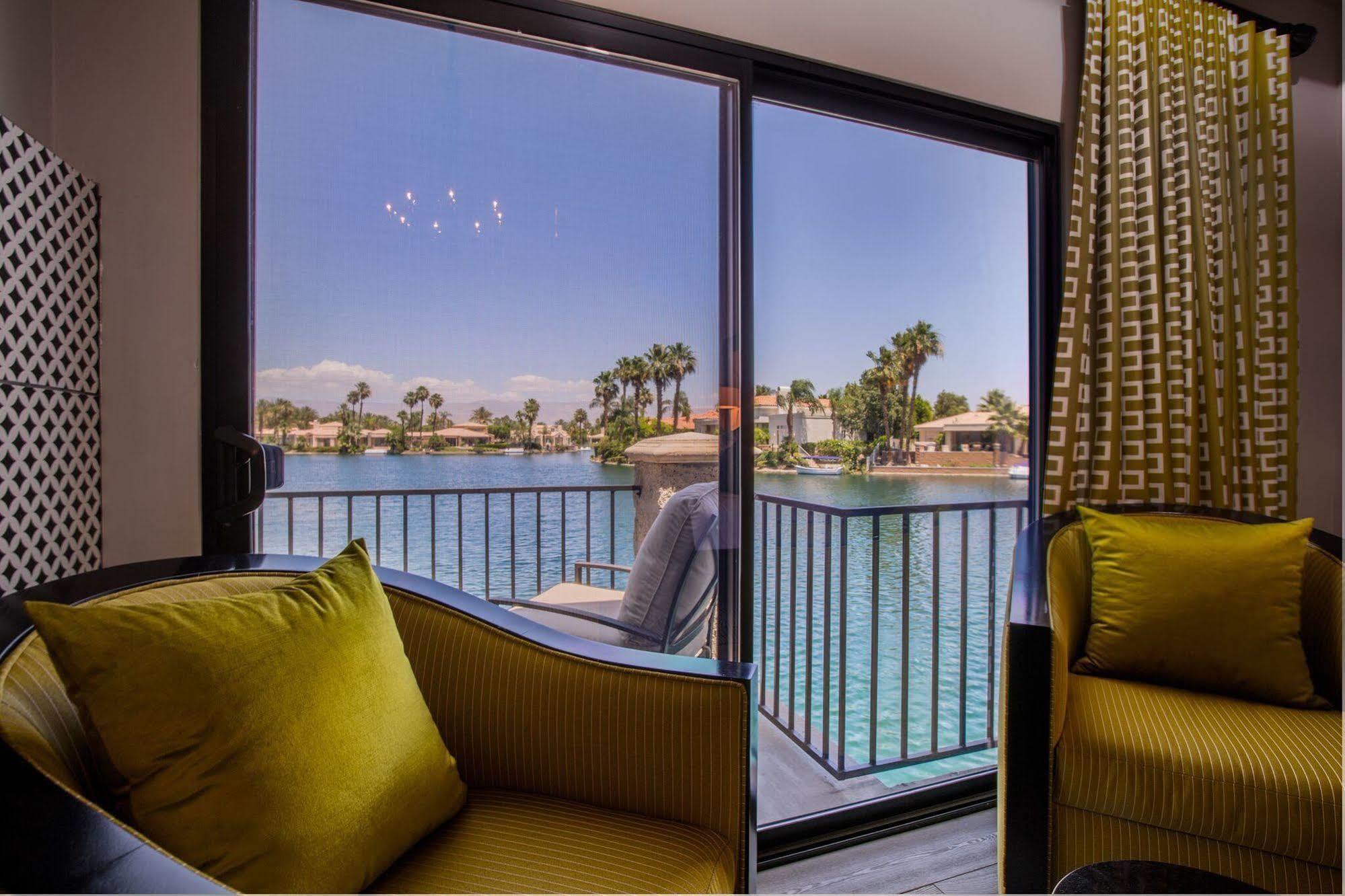 The Chateau at Lake La Quinta Bagian luar foto