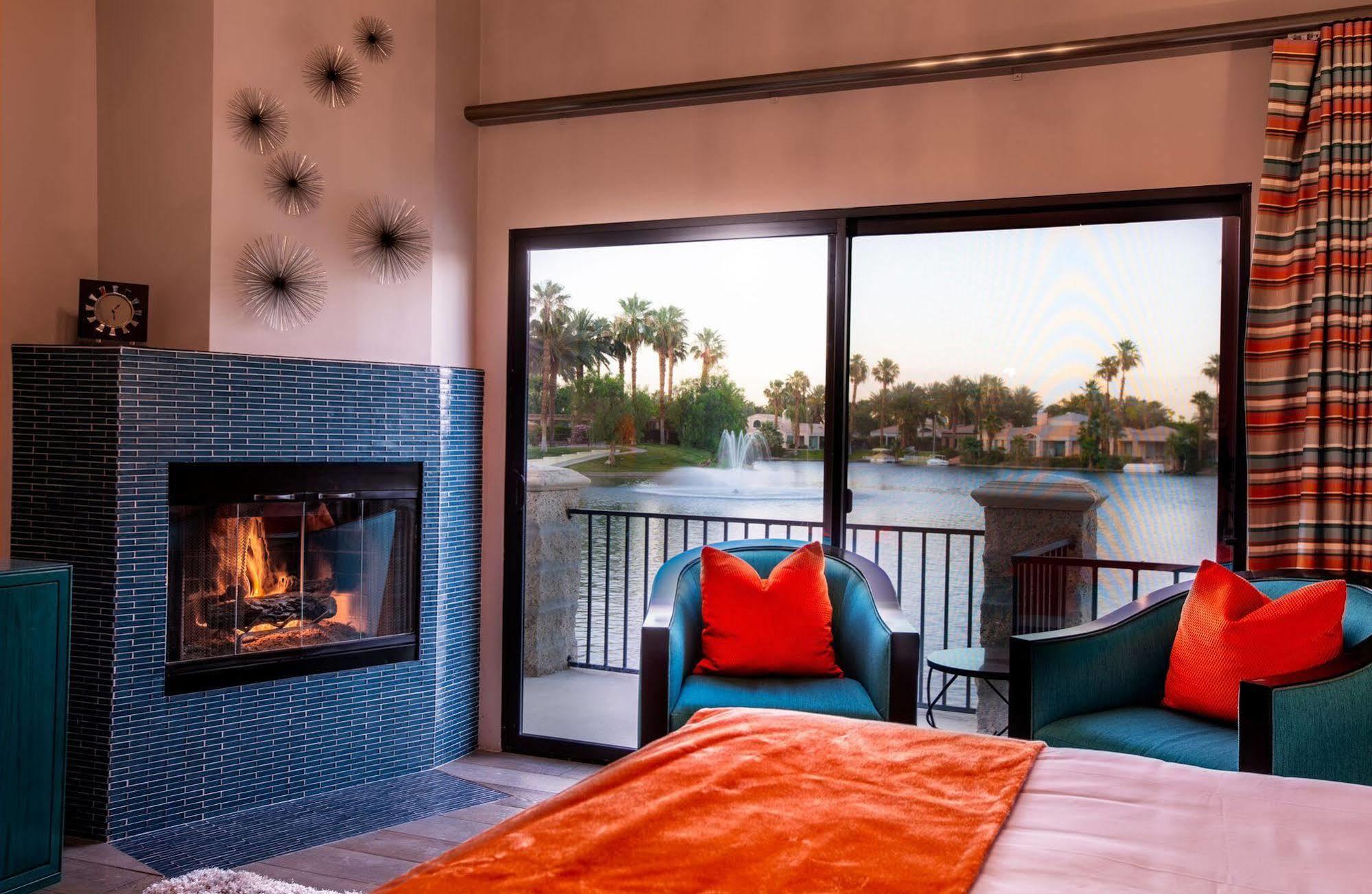 The Chateau at Lake La Quinta Bagian luar foto